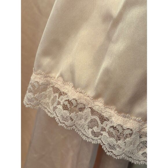 Women's Vintage Pink Lorraine Gown Robe Size Small - Picture 3 of 7